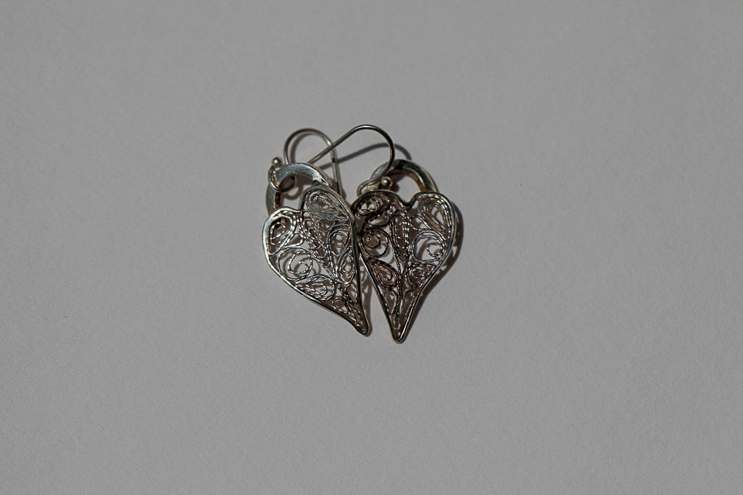 Filagree Monstera Leaf Earrings