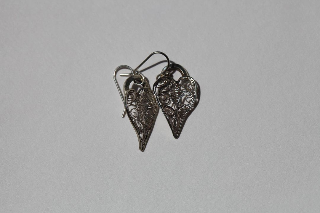 Filagree Monstera Leaf Earrings