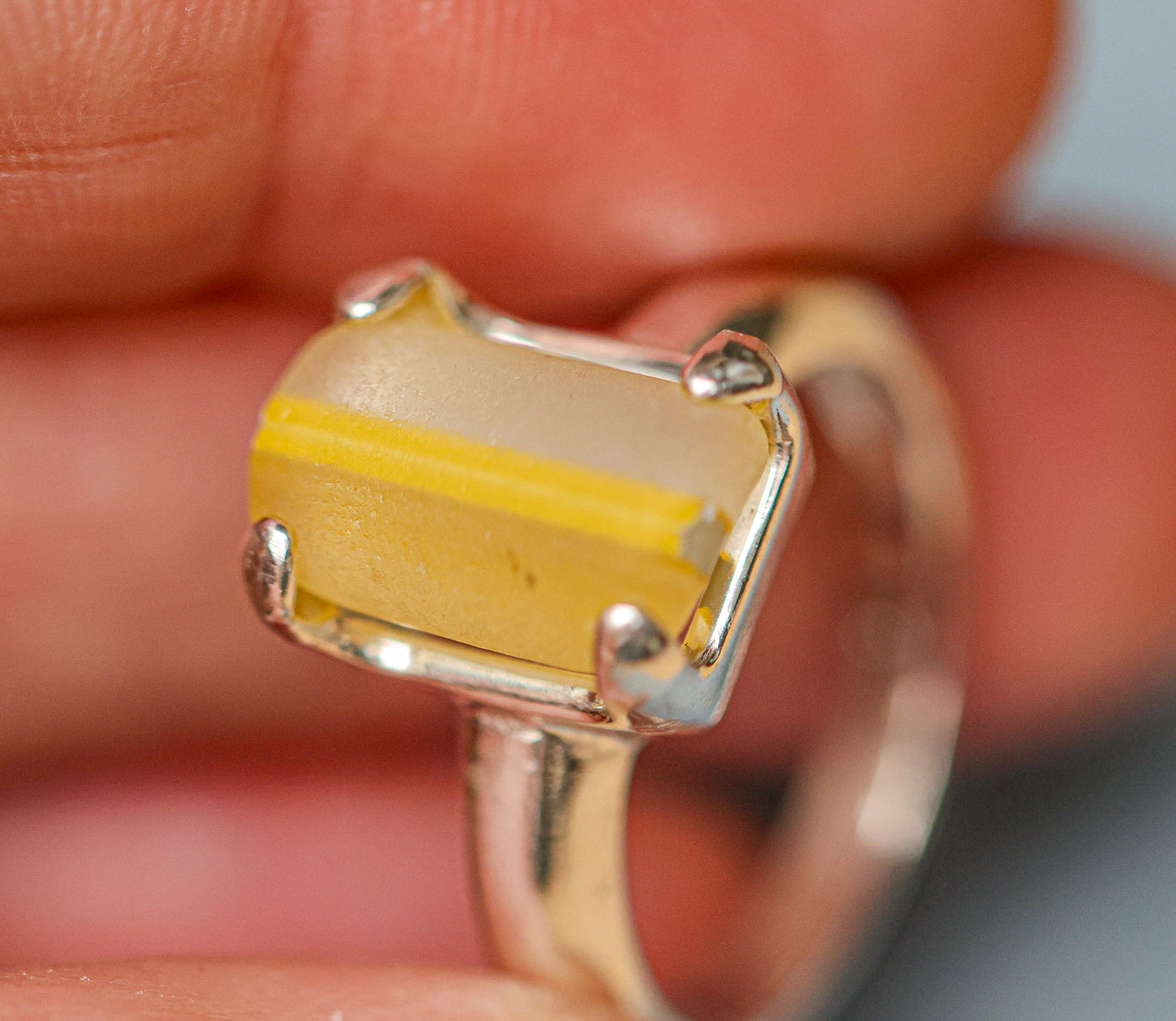 Rare Davenport Yellow Seaglass Ring (size 7)